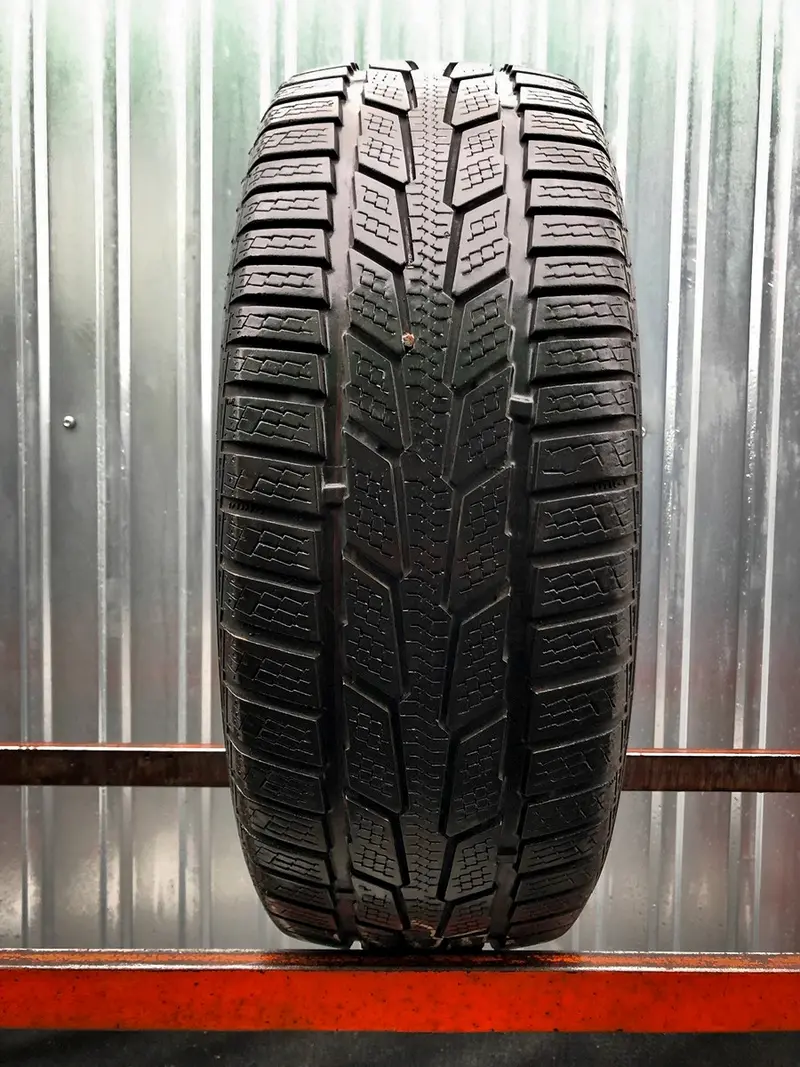 Б/у шина 215/60 R16 Semperit Speed-Grip