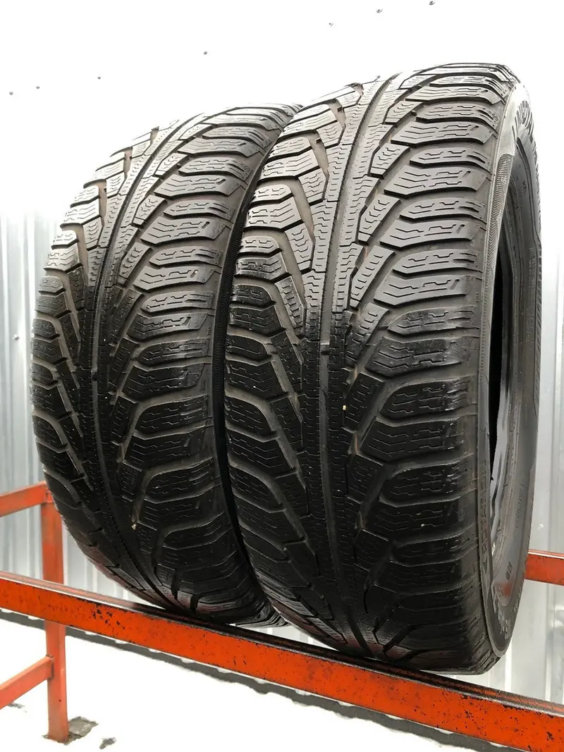 Пара б/у шин 215/60 R16 Uniroyal MS Plus 77