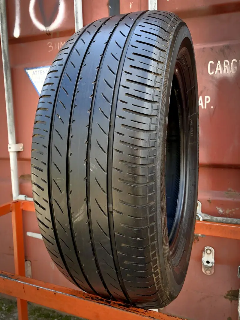 Б/у шина 215/60 R16 Yokohama BlueEarth E75