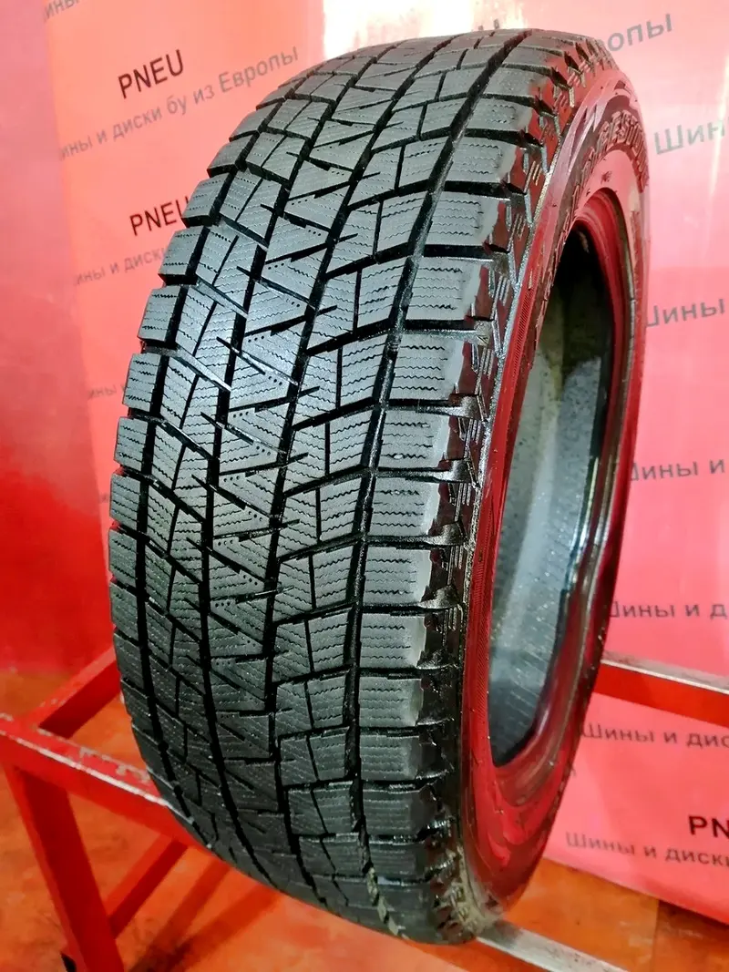 Б/у шина 215/60 R17 Bridgestone Blizzak DM-V1