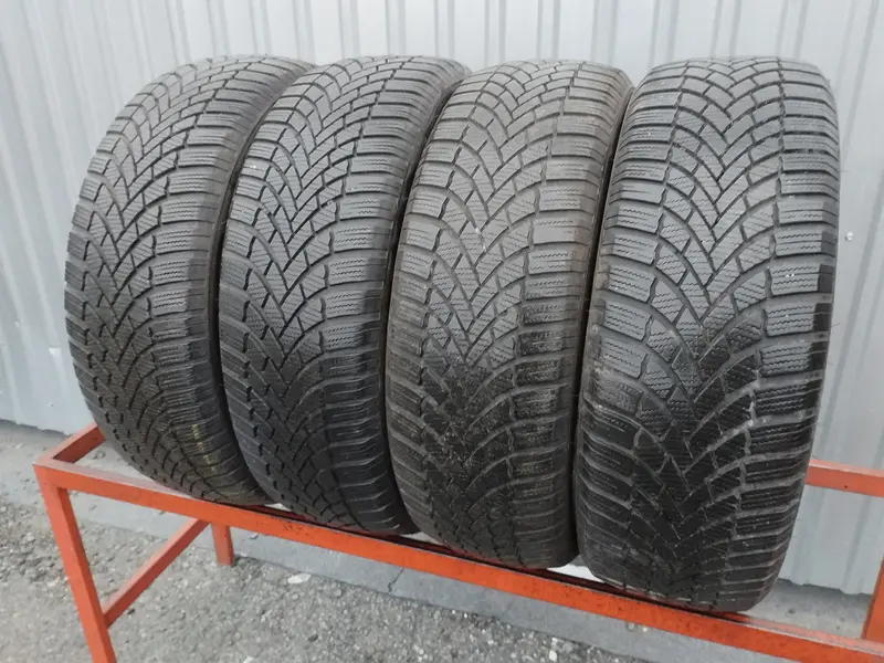 Комплект б/у шин 215/60 R17 Bridgestone Blizzak LM-005