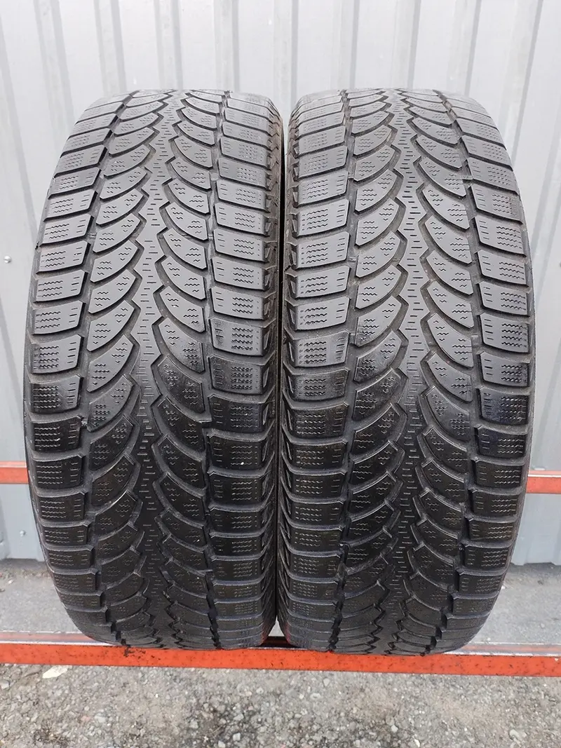 Пара б/у шин 215/60 R17 Bridgestone Blizzak LM-80