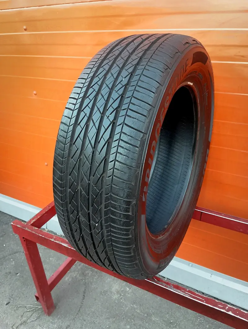 Б/у шина 215/60 R17 Bridgestone Dueler H/P Sport All Season