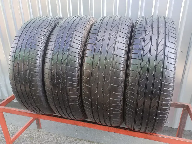 Комплект б/у шин 215/60 R17 Bridgestone Dueler H/P Sport