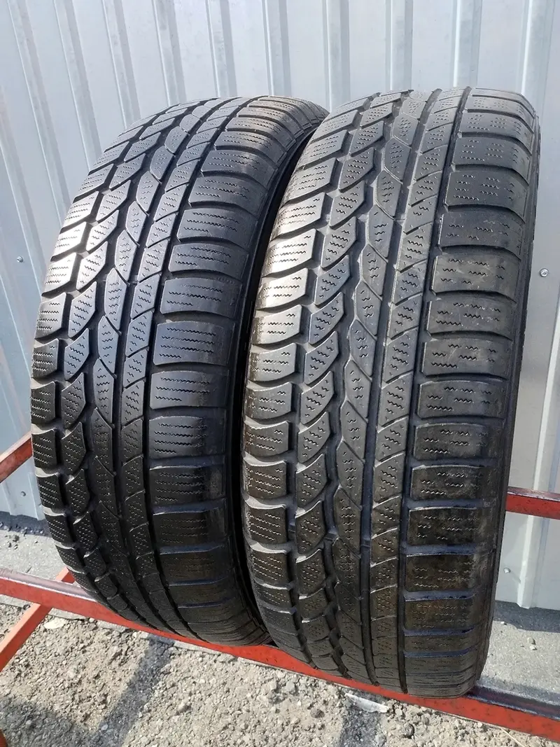 Пара б/у шин 215/60 R17 Continental Conti4х4WinterContact