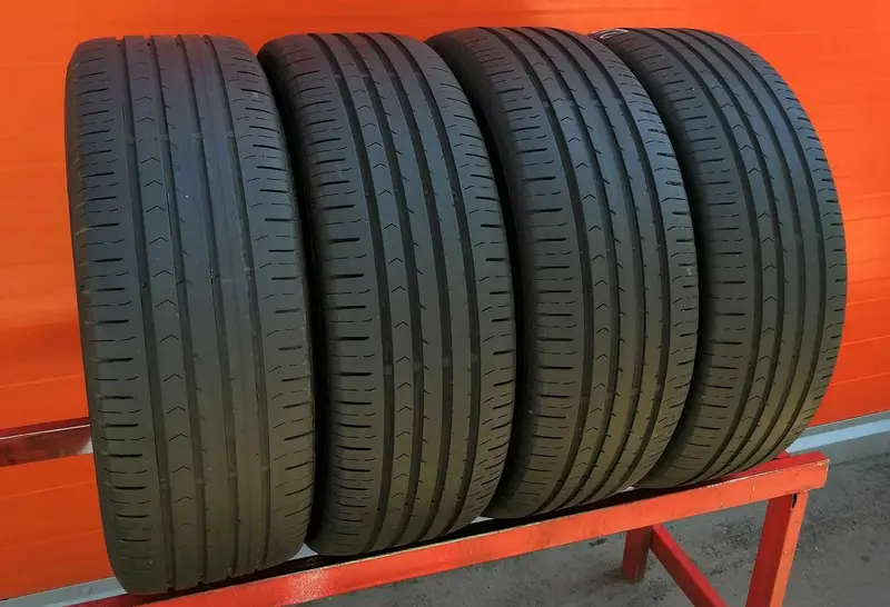 Комплект б/у шин 215/60 R17 Continental ContiPremiumContact 5