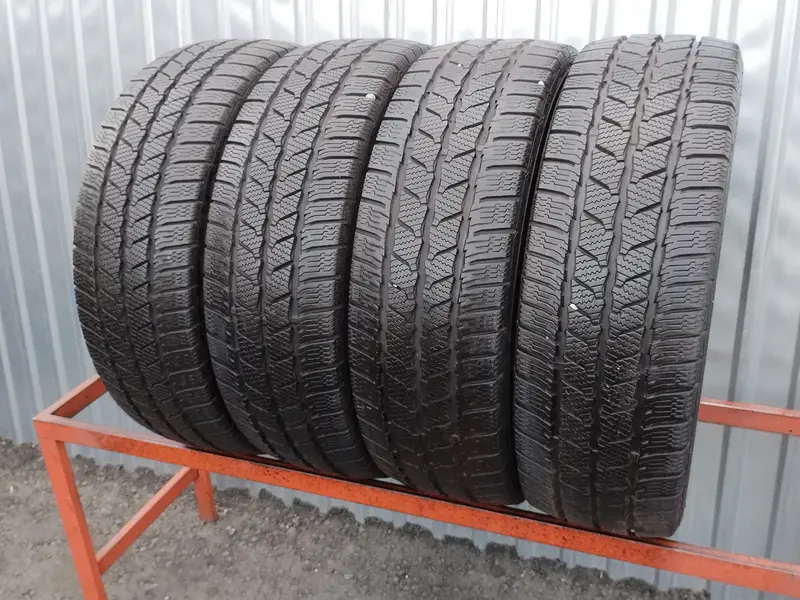 Комплект б/у шин 215/60 R17C Continental VanContact Winter