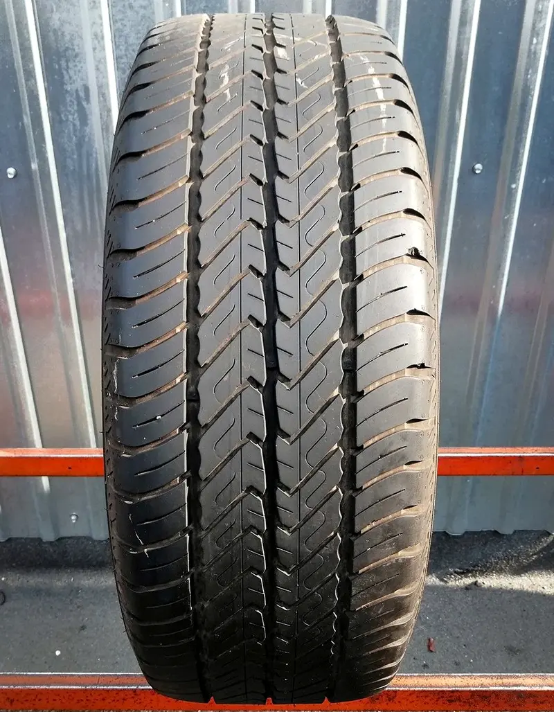 Б/у шина 215/60 R17C Dunlop Econodrive