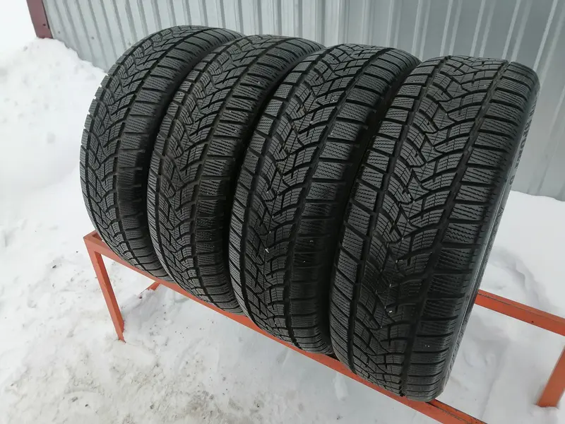 Комплект б/у шин 215/60 R17 Dunlop Winter Sport 5 SUV