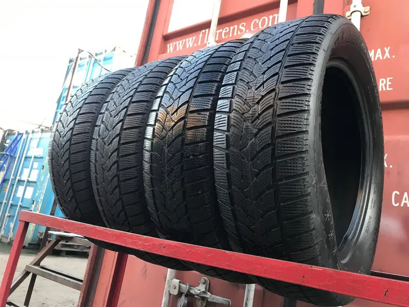 Комплект б/у шин 215/60 R17 Dunlop Winter Sport 5 SUV