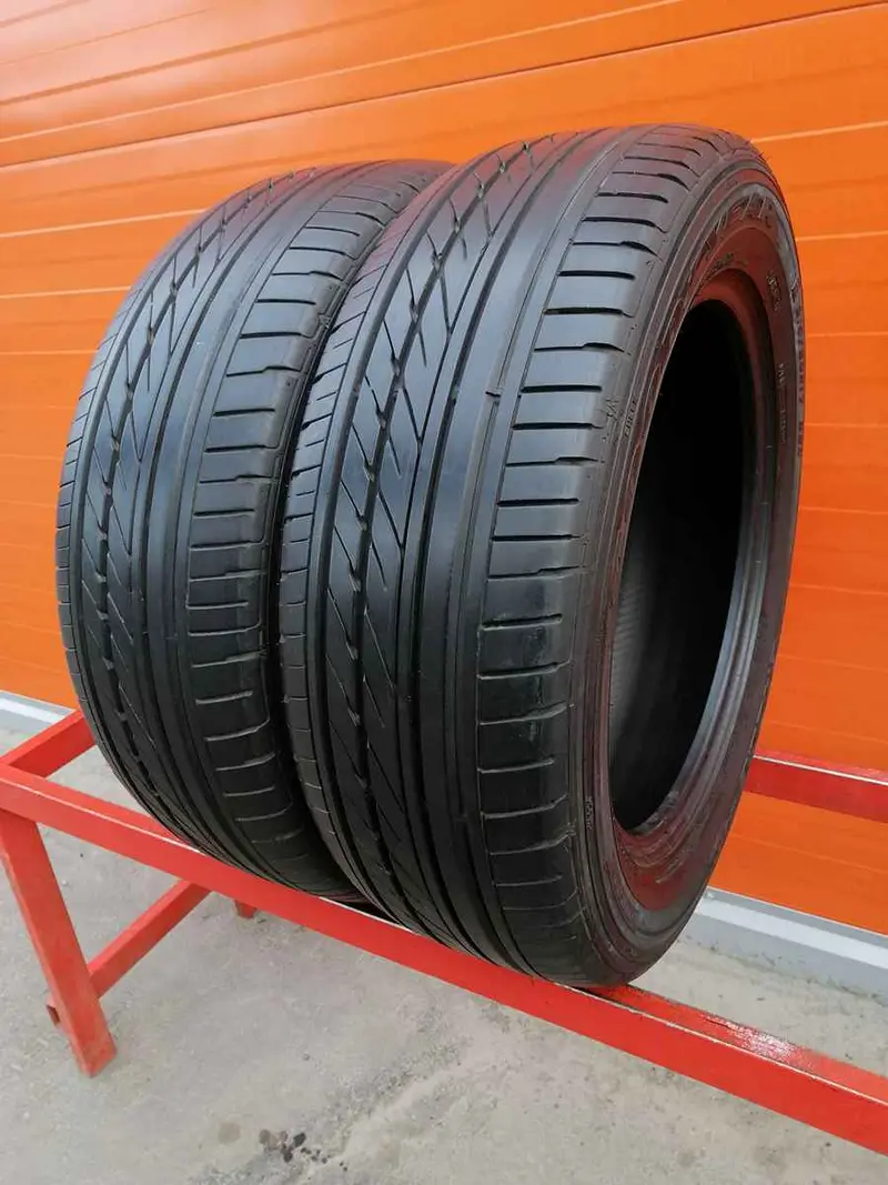 Пара б/у шин 215/60 R17 Goodyear Eagle RVS, фото 1
