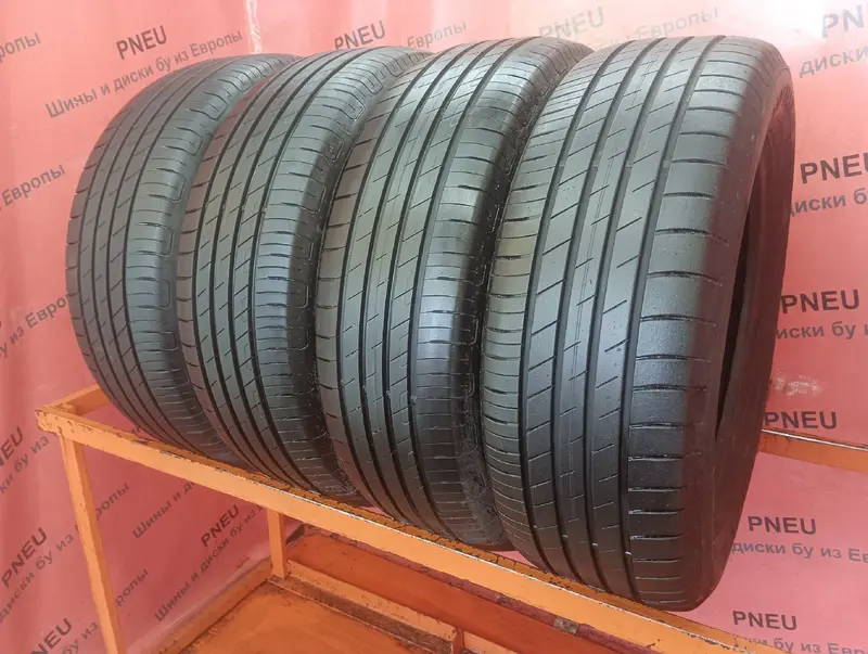 Комплект б/у шин 215/60 R17 Goodyear EfficientGrip Performance