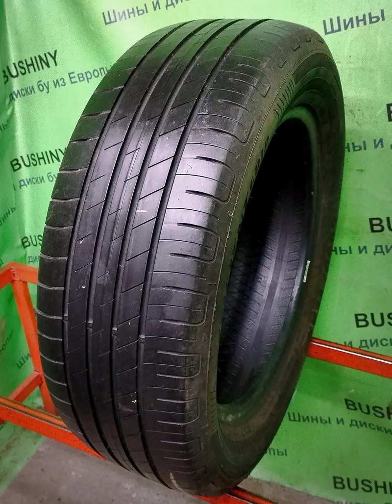 Б/у шина 215/60 R17 Goodyear EfficientGrip Performance