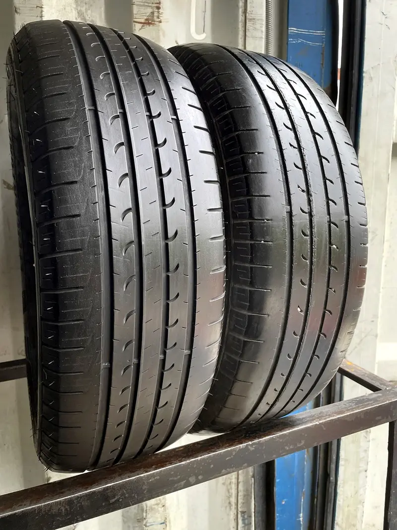 Пара б/у шин 215/60 R17 Goodyear EfficientGrip SUV 4x4