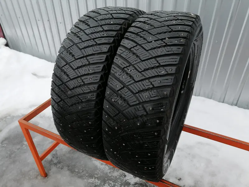 Пара б/у шин 215/60 R17 Goodyear Ultra Grip Ice Arctic