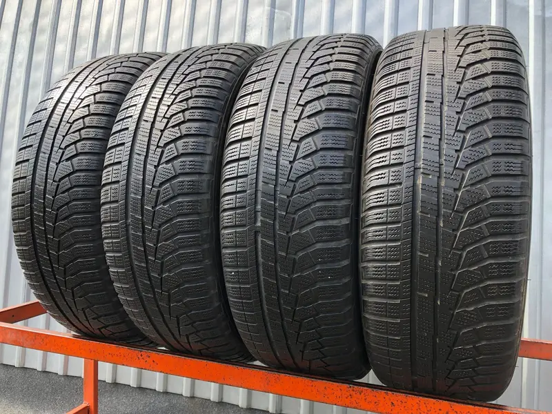 Комплект б/у шин 215/60 R17 Hankook Winter I Cept Evo2 W320