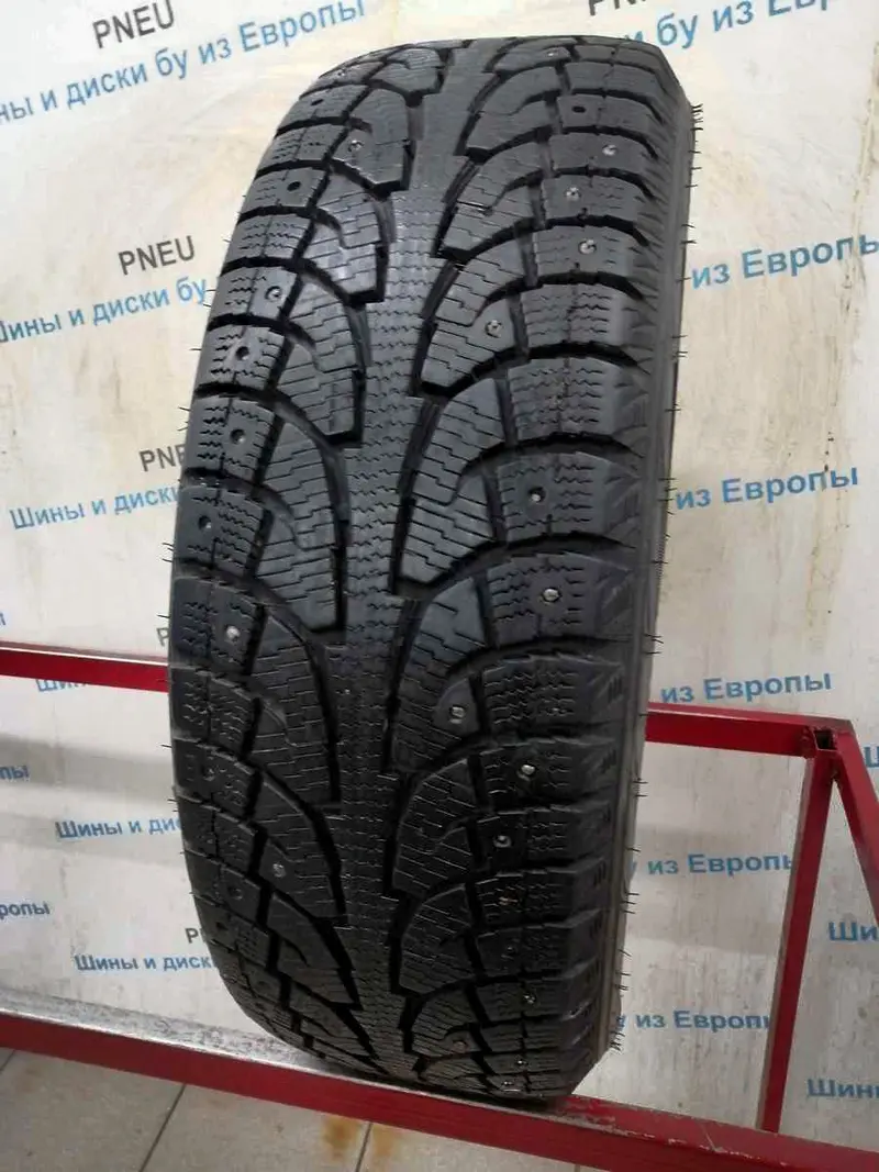 Б/у шина 215/60 R17 Hankook Winter I Pike RW11