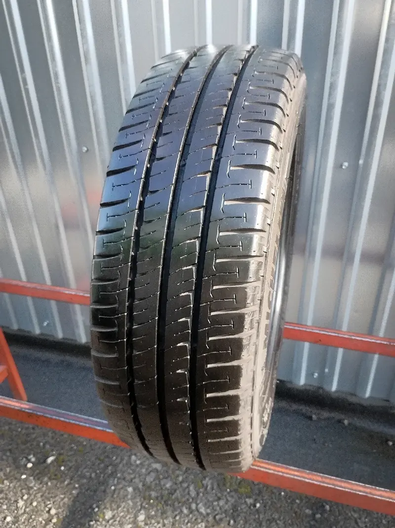 Б/у шина 215/60 R17C Michelin Agilis