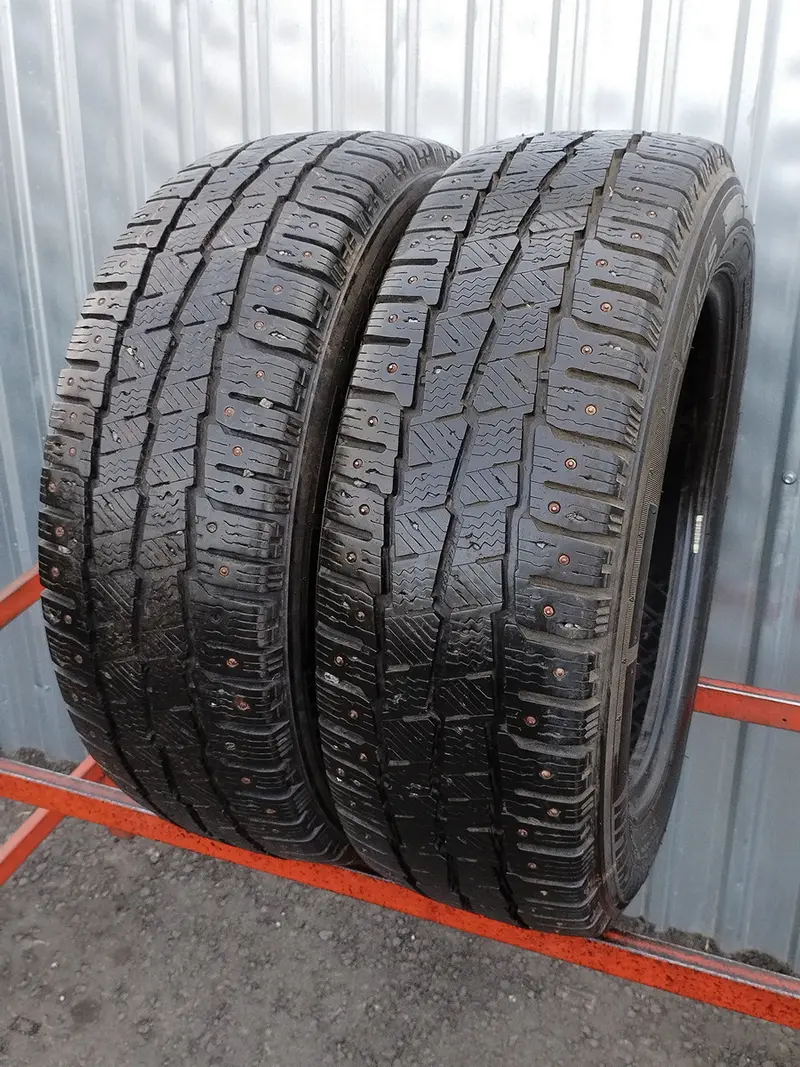 Пара б/у шин 215/60 R17C Michelin Agilis X-Ice North