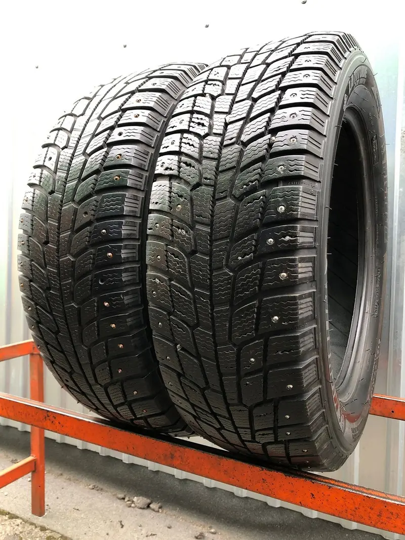 Пара б/у шин 215/60 R17 Michelin Latitude X-Ice North
