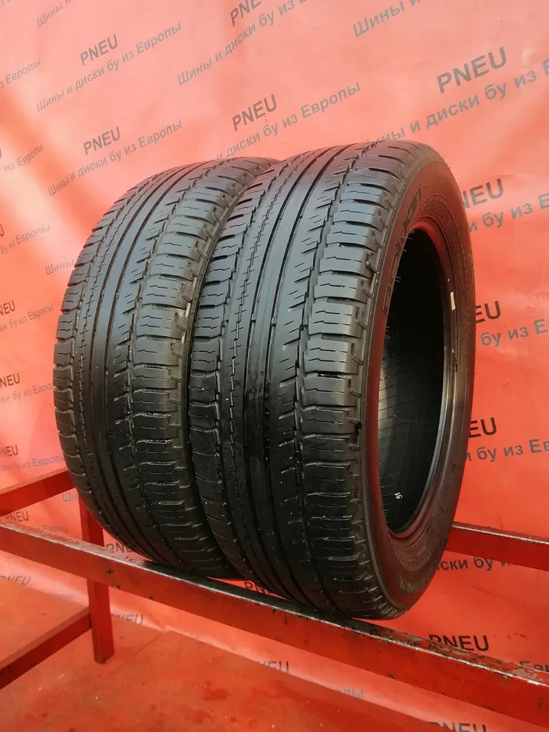 Пара б/у шин 215/60 R17 Nokian Hakka SUV