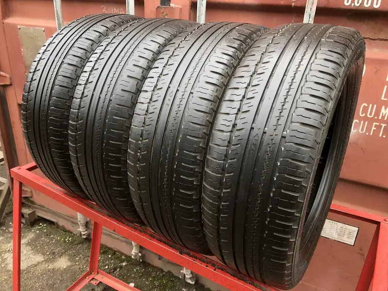 Комплект б/у шин 215/60 R17 Nokian Hakka SUV