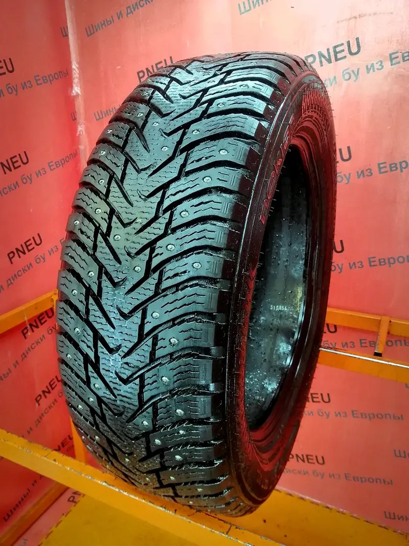 Б/у шина 215/60 R17 Nokian Hakkapeliitta 8 SUV