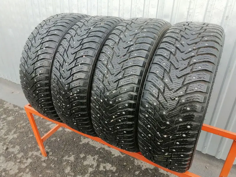 Комплект б/у шин 215/60 R17 Nokian Hakkapeliitta 8 SUV, фото 1