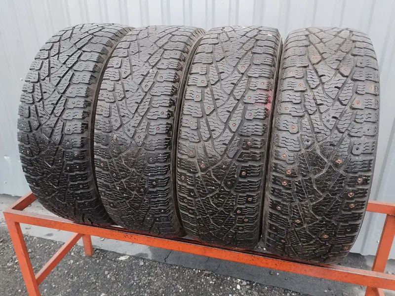Комплект б/у шин 215/60 R17C Nokian Hakkapeliitta C3