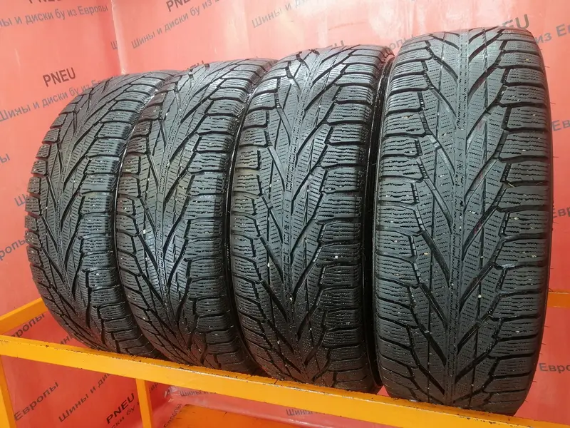 Комплект б/у шин 215/60 R17 Nokian Hakkapeliitta R2 SUV