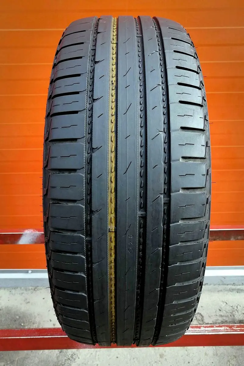 Б/у шина 215/60 R17 Nokian Line SUV
