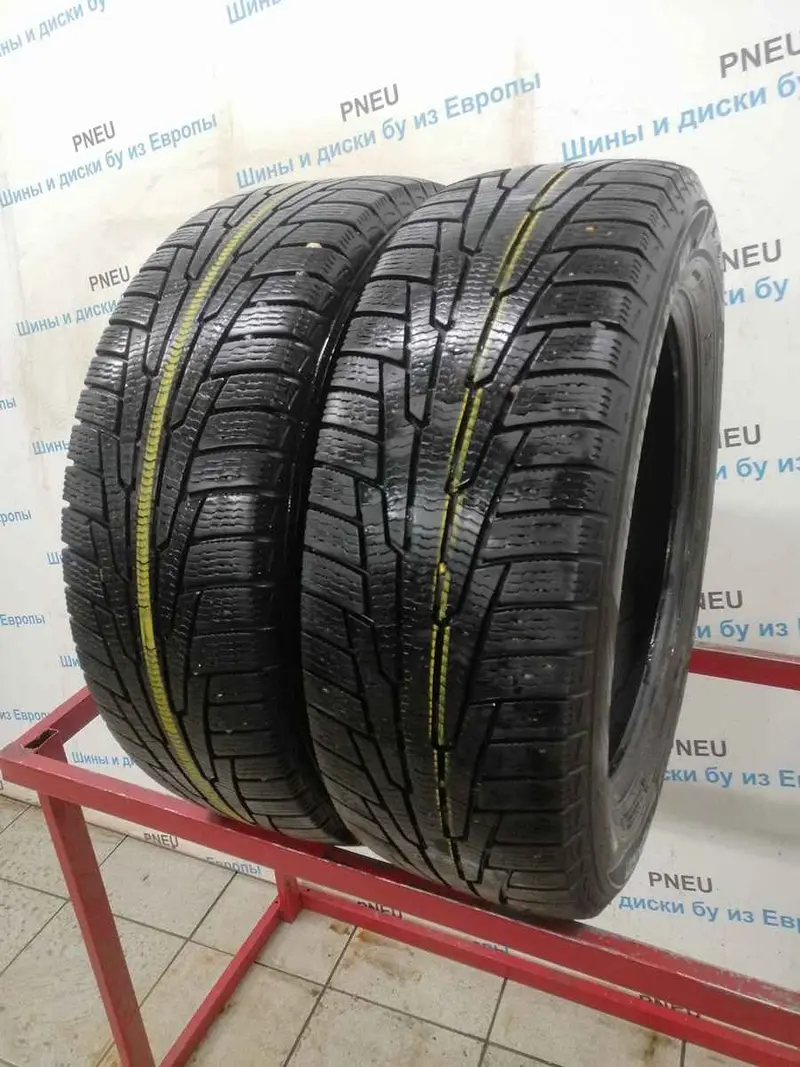 Пара б/у шин 215/60 R17 Nokian Nordman RS2 SUV
