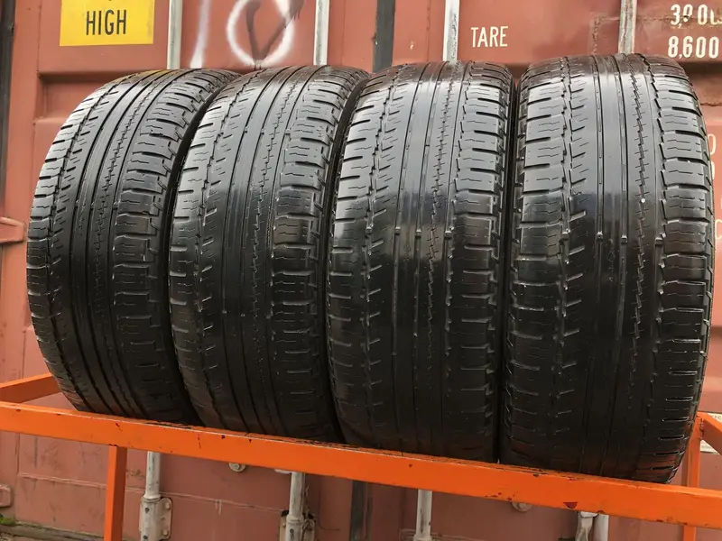 Комплект б/у шин 215/60 R17 Nokian Nordman S SUV