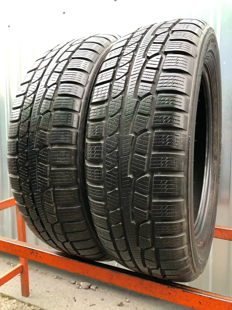 Пара б/у шин 215/60 R17 Nokian WR G2 SUV