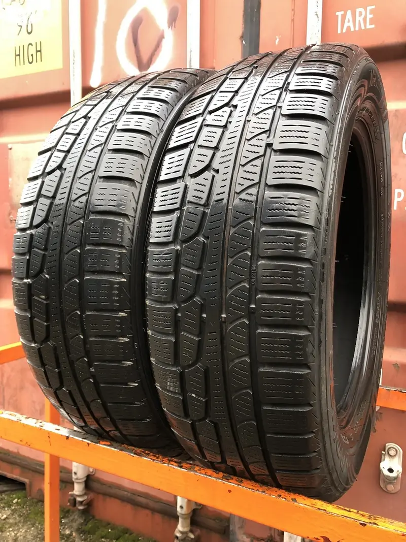 Пара б/у шин 215/60 R17 Nokian WR G2 SUV