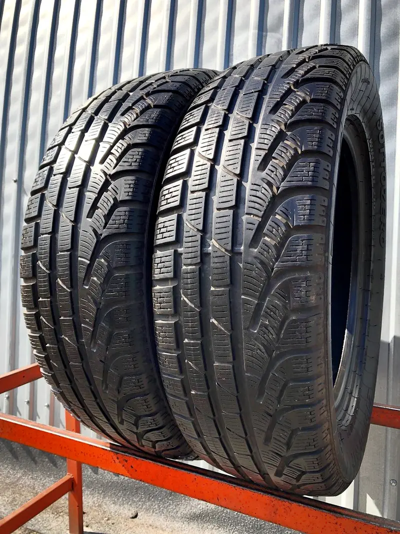 Пара б/у шин 215/60 R17 Pirelli Winter 240 Sottozero 2