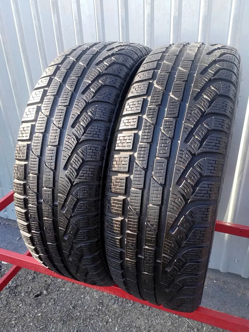 Пара б/у шин 215/60 R17 Pirelli Winter 240 Sottozero 2