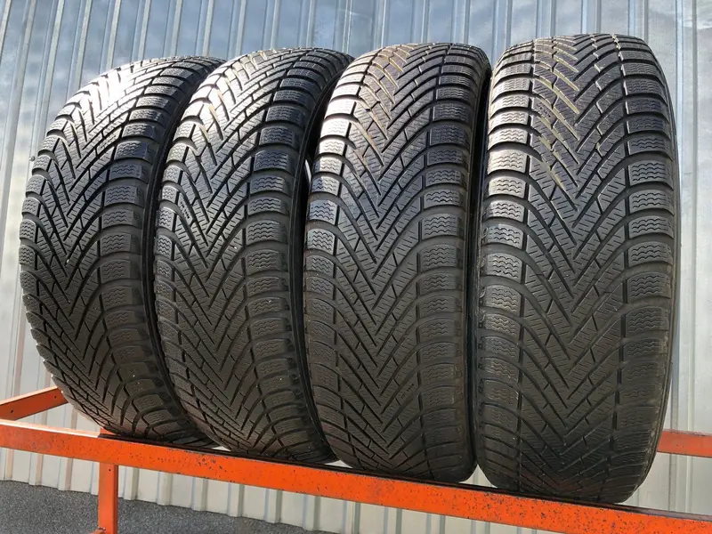 Комплект б/у шин 215/60 R17 Pirelli Winter Cinturato