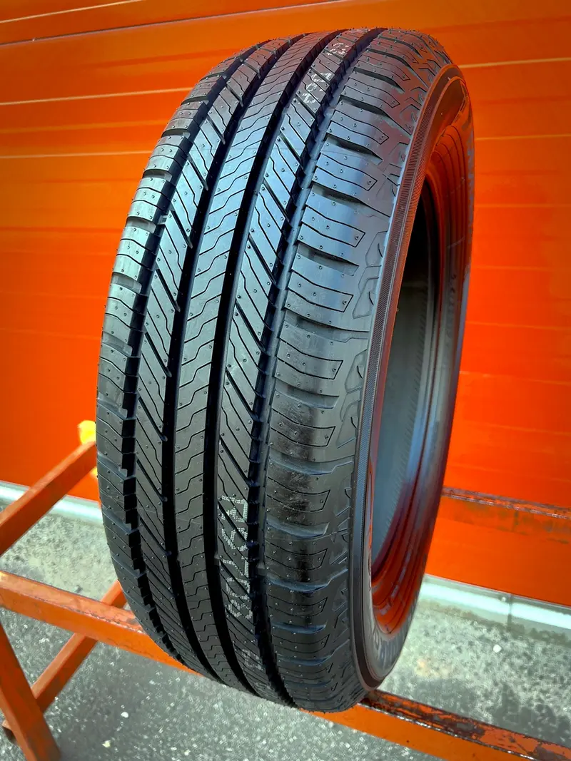 Новая шина 215/60 R17 Yokohama Geolandar CV G058