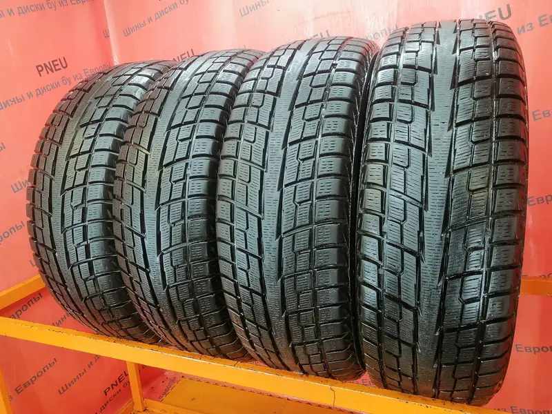 Комплект б/у шин 215/60 R17 Yokohama Geolandar I/T-S G073