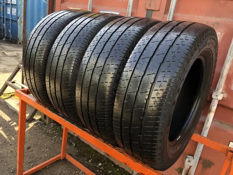 Комплект б/у шин 215/65 R15C Continental Vanco-2