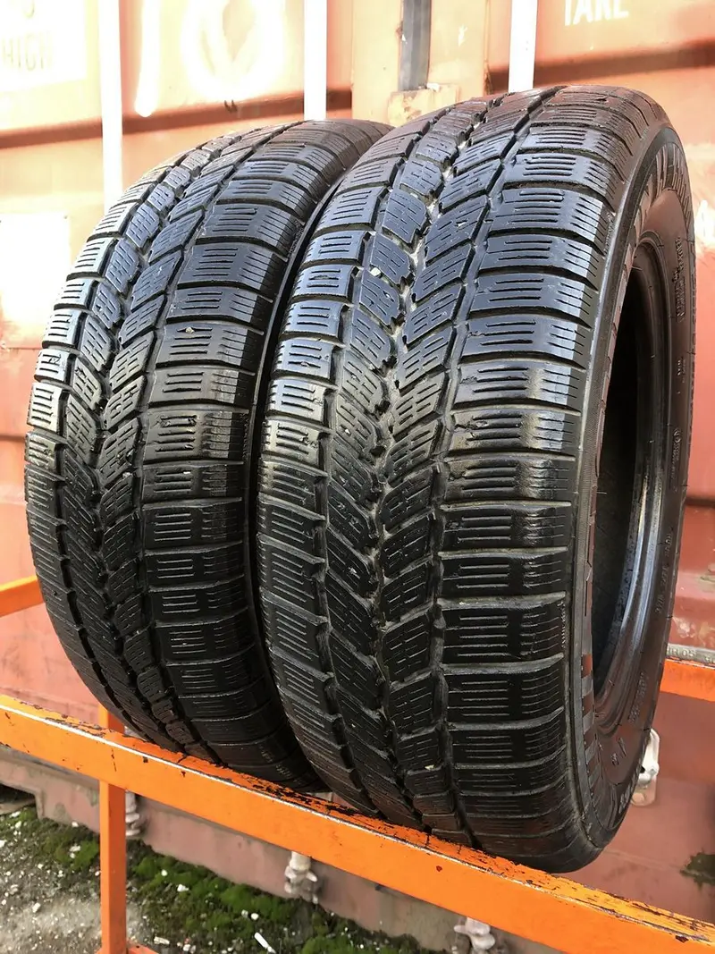 Пара б/у шин 215/65 R15C Michelin Agilis 51 Snow-Ice