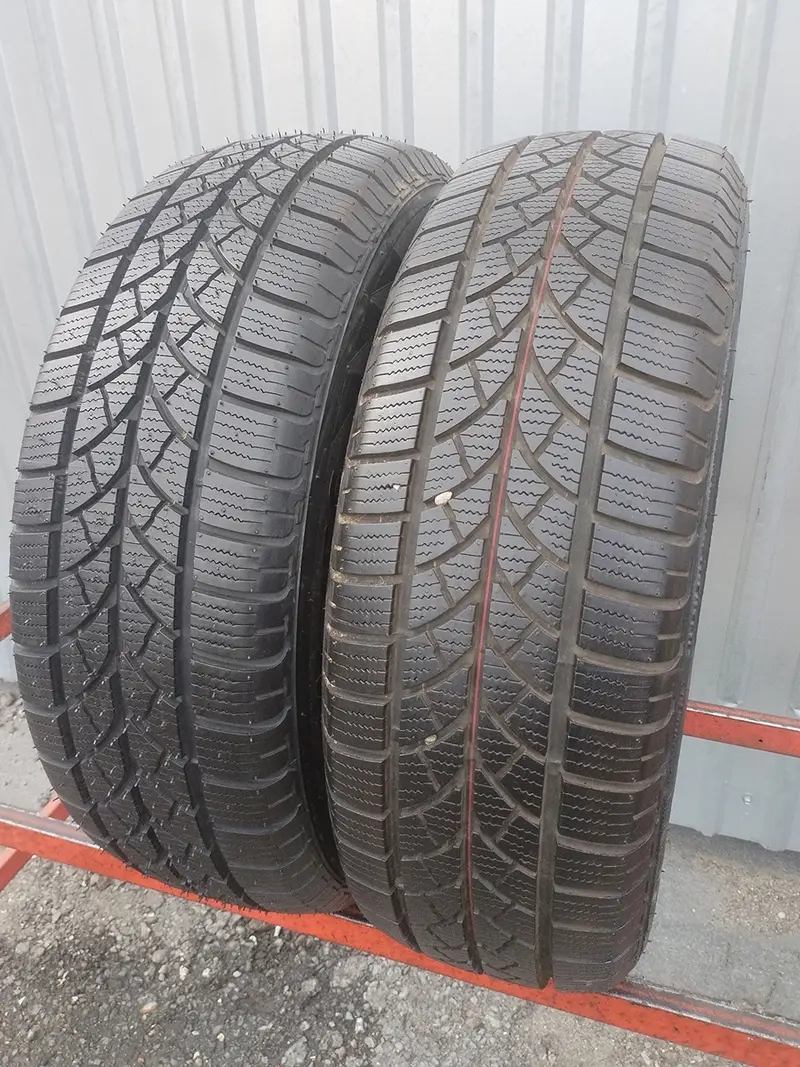 Пара б/у шин 215/65 R16C Bridgestone Blizzak LM 18C, фото 1