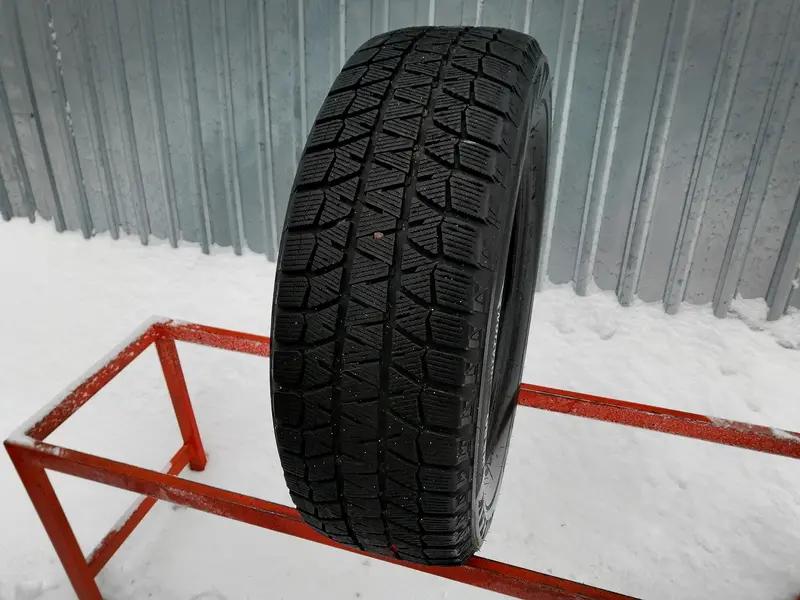 Б/у шина 215/65 R16 Bridgestone Blizzak WS-80