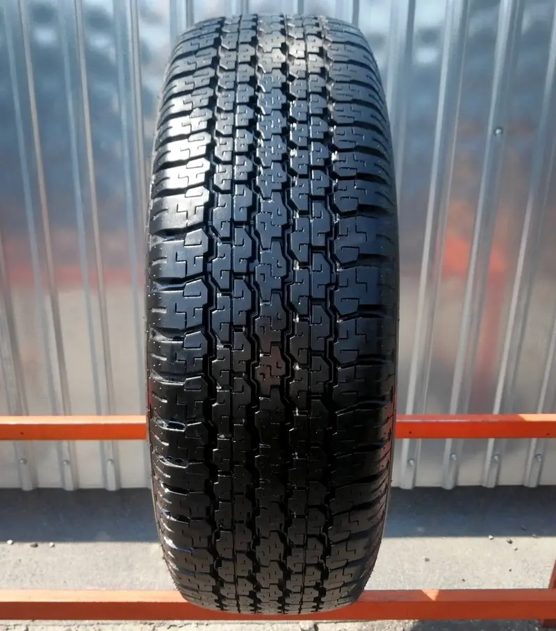 Б/у шина 215/65 R16 Bridgestone Dueler H/T 689