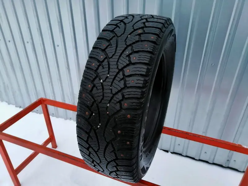 Б/у шина 215/65 R16C Bridgestone Noranza 001 VAN, фото 1