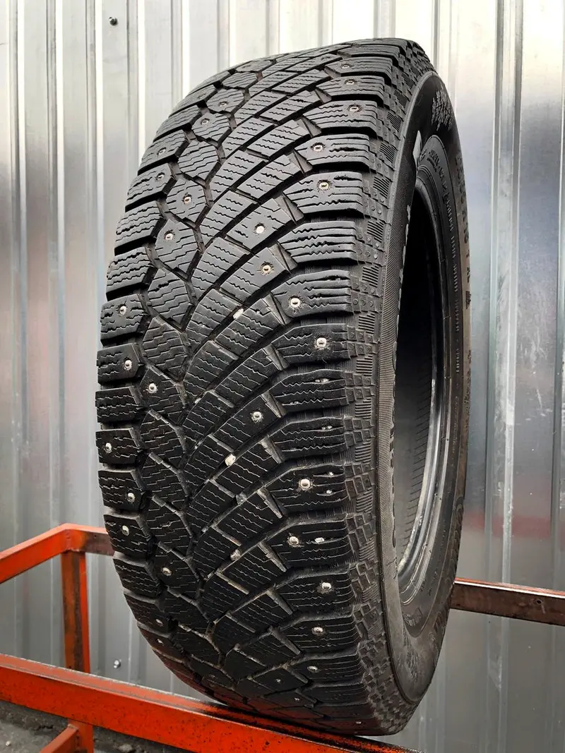 Б/у шина 215/65 R16 Continental ContiIceContact 4x4