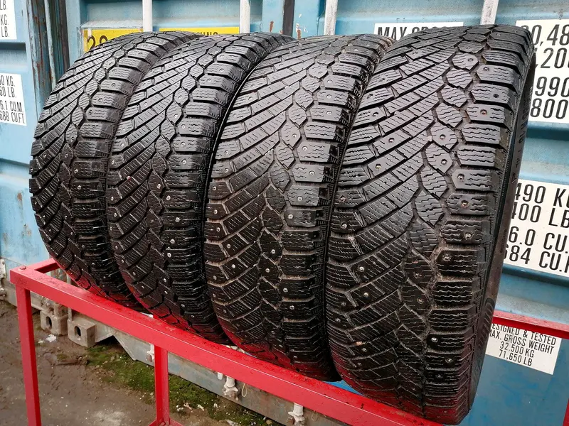 Комплект б/у шин 215/65 R16 Continental ContiIceContact 4x4