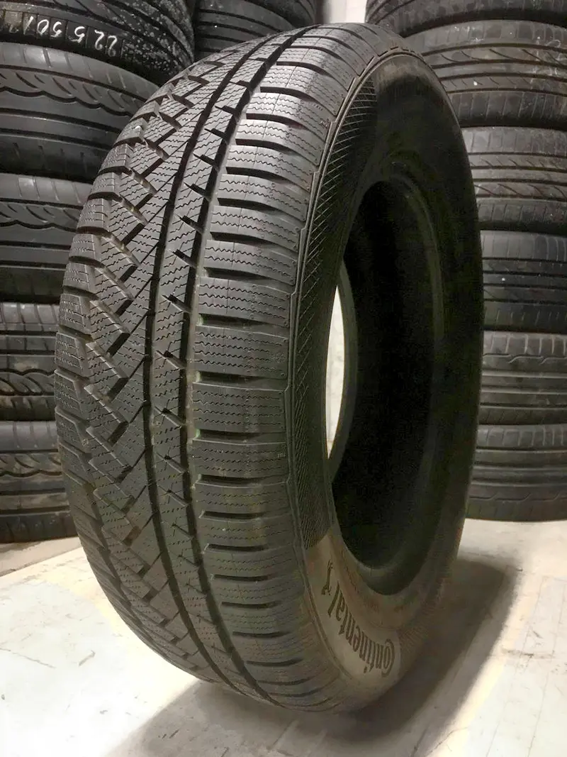 Б/у шина 215/65 R16 Continental ContiWinterContact TS 850 P SUV, фото 1