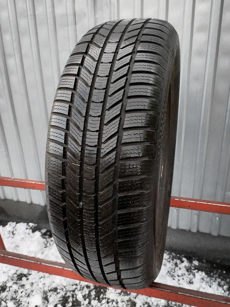 Б/у шина 215/65 R16 Continental ContiWinterContact TS 870 P